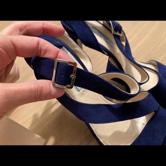 Gorgeous Suede Prada Heels - Picture 13 of 14